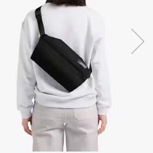 Bellroy Unisex Sling Bag (black)